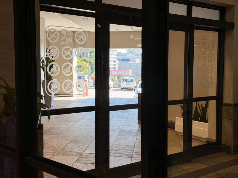 To Let Commercial Property for Rent in Humewood Eastern Cape
